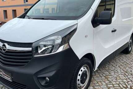 Opel Vivaro 100.000 km 14.550 &euro; Bad Langensalza 99947