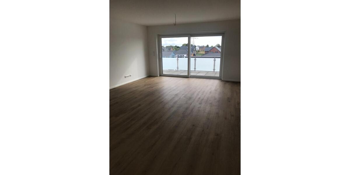 Dachgeschoßwohnung Meldorf - 3 Zimmer, 87 m&sup2;, 870&euro; | Angebot:25342800