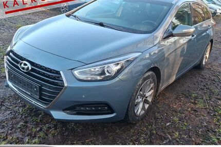 Hyundai i40 166.587 km 8.685 &euro; Achern 77855