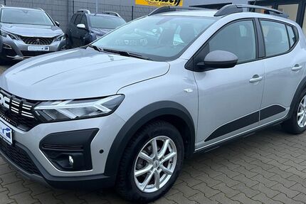 Dacia Sandero 6.200 km 15.990 &euro; Stuhr 28816