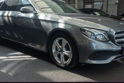 Mercedes-Benz E 220 114.530 km 26.440 &euro; Kraichtal 76703