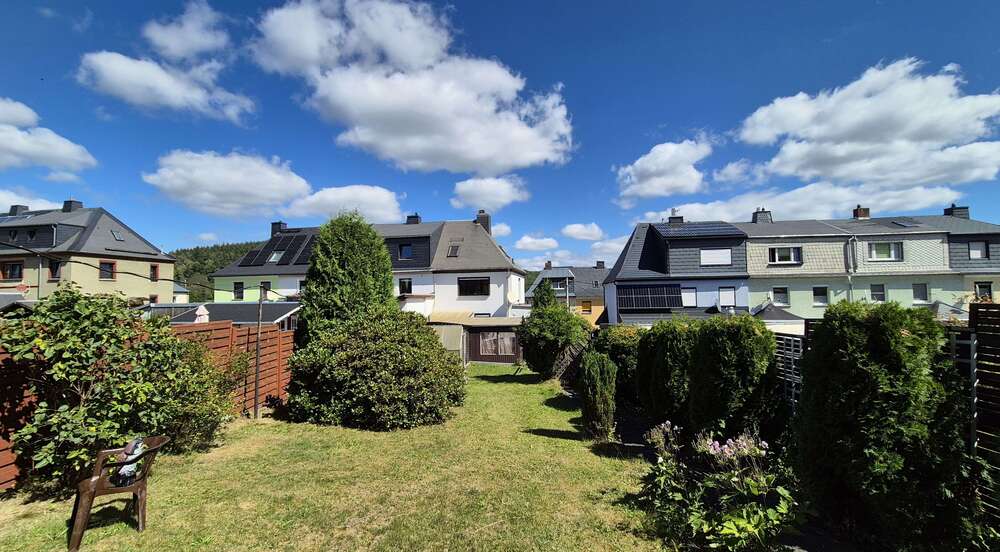Einfamilienhaus Lauter-Bernsbach Bernsbach - 3 Zimmer, 75 m&sup2;, 129.000&euro; | Angebot:27428200