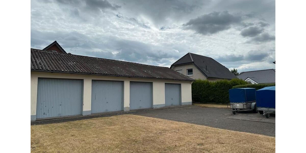 Einfamilienhaus Melle - 7 Zimmer, 270 m&sup2;, 300.000&euro; | Angebot:26978063