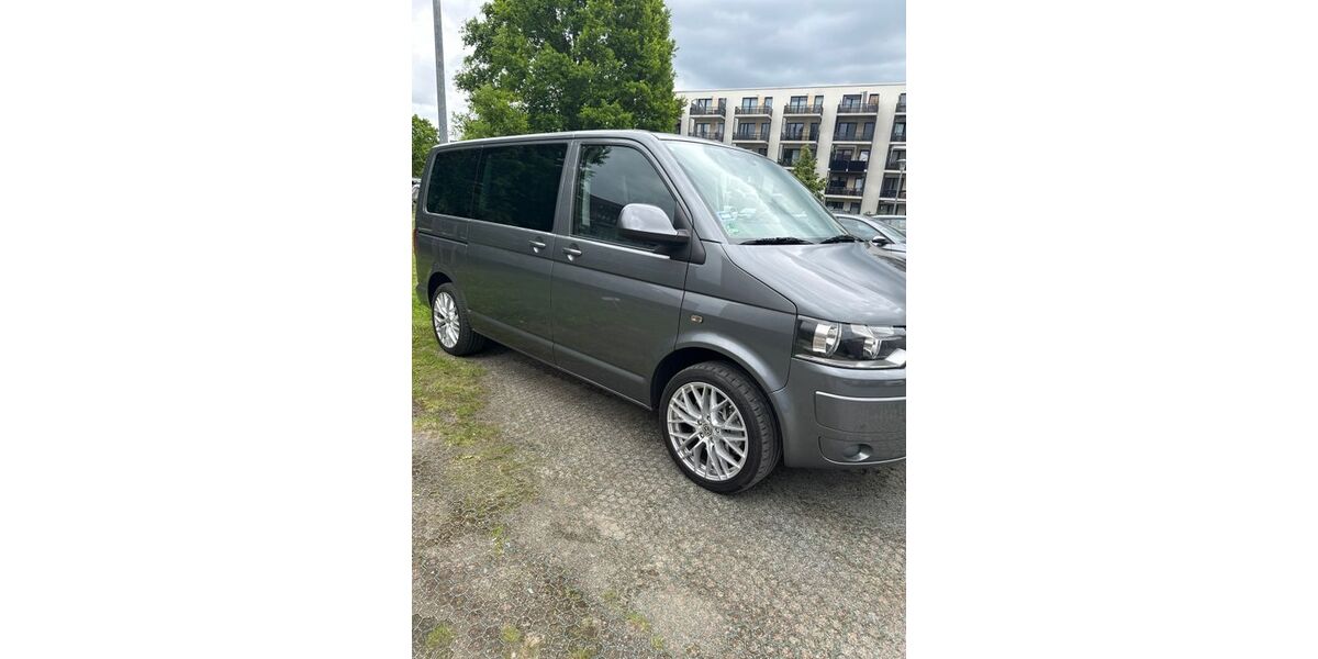 VW T5 Caravelle 143.500 km 20.899 &euro; Bernau 16321