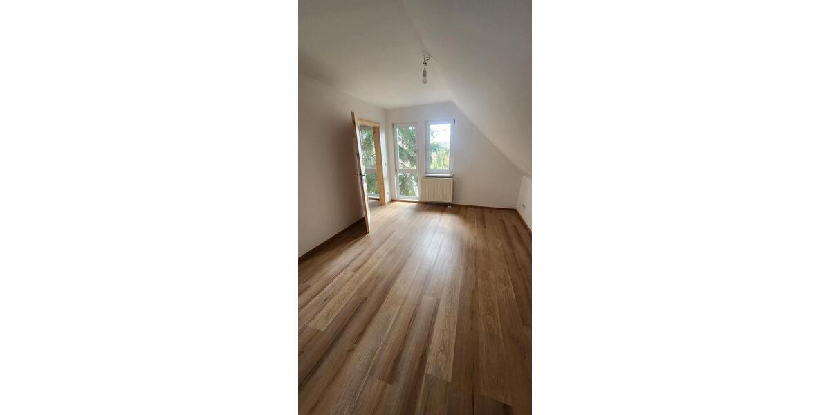 Einfamilienhaus Woltersdorf - 4 Zimmer, 117 m&sup2;, 1.550&euro; | Angebot:26222730
