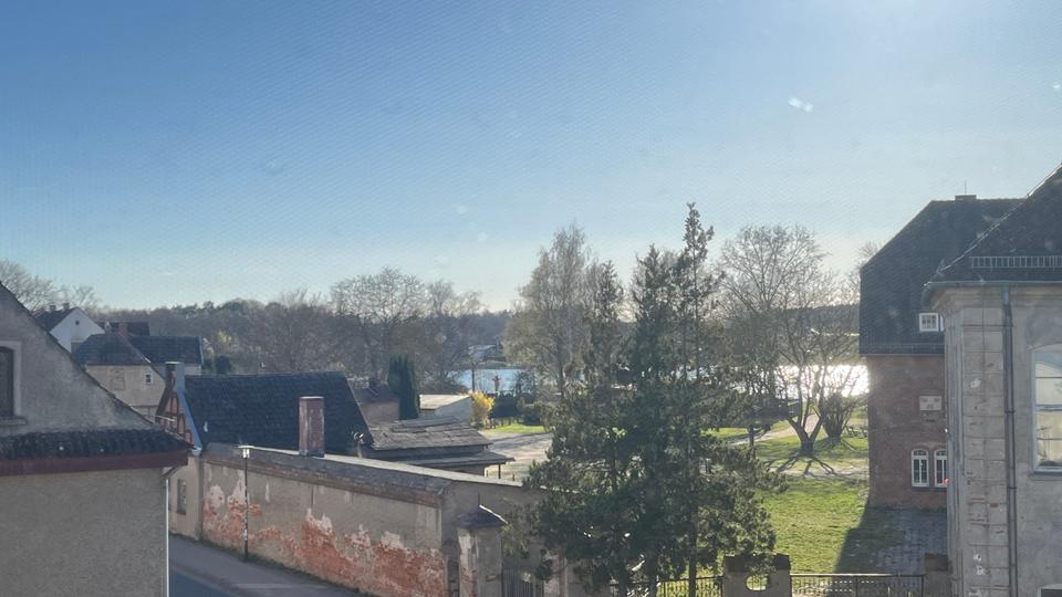 Dachgeschoßwohnung Mirow - 2.5 Zimmer, 64 m&sup2;, 480&euro; | Angebot:26247924