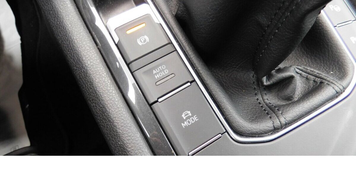 VW Tiguan 1.5 Move Klima TSI Navi 32.400 km 23.990 &euro; Vordorf 38533