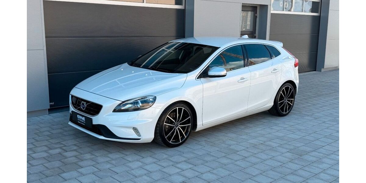 Volvo V40 105.600 km 13.299 &euro; Klettgau (Erzingen) 79771