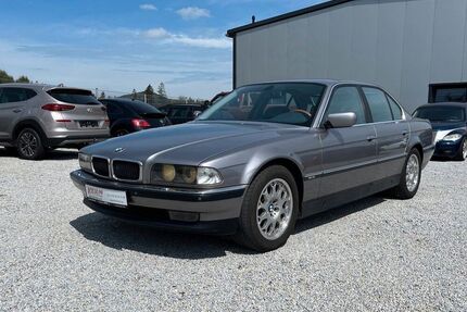 BMW 740