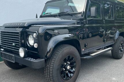 Land Rover Defender 101.516 km 44.850 &euro; Essen 45136