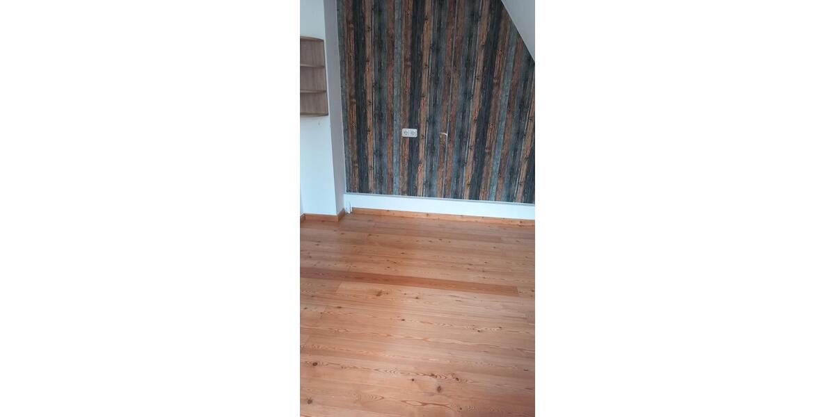Dachgeschoßwohnung Oldendorf - 2 Zimmer, 50 m&sup2;, 500&euro; | Angebot:26412618