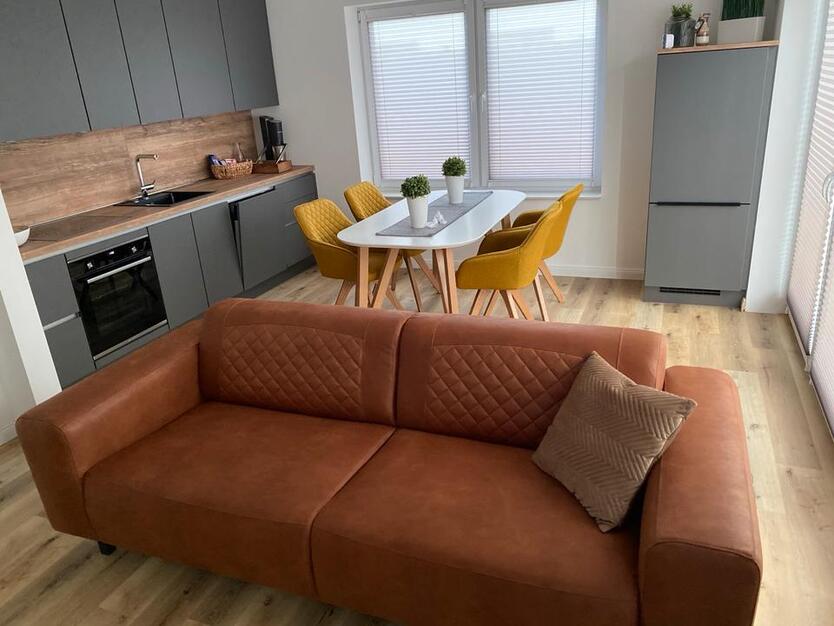 3-Zimmer-EG-Wohnung EBK 2 Bezug
