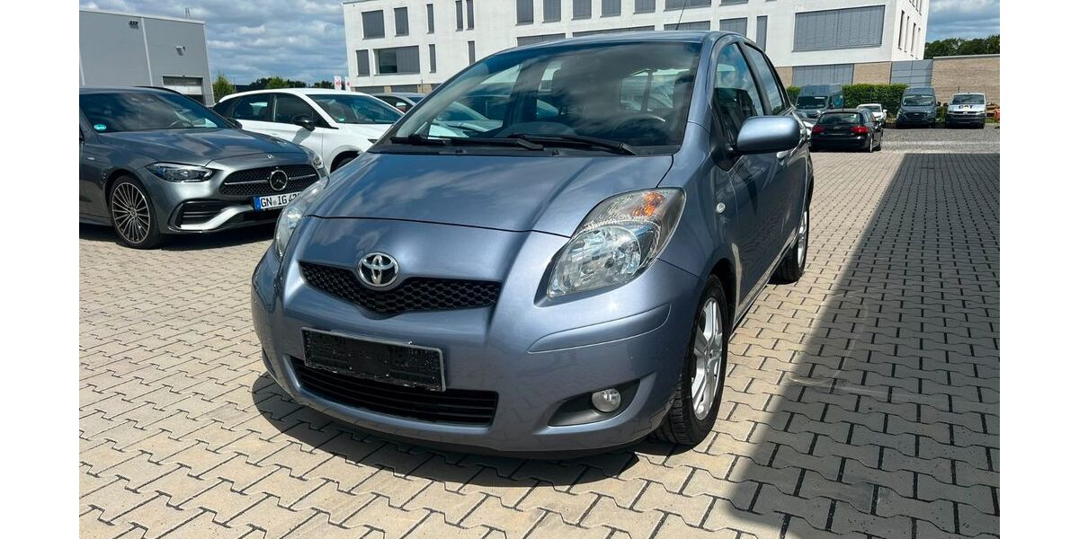 Toyota Yaris 205.000 km 2.900 &euro; Bruchköbel 63486