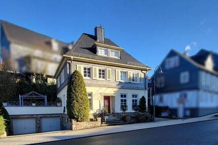 Haus Burbach - 1 Zimmer, 300 m&sup2;, 449.000&euro; | Angebot:25686761