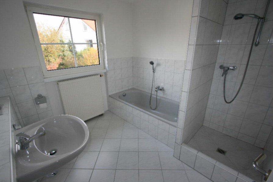 Doppelhaushälfte Volkertshausen - 7 Zimmer, 303 m&sup2;, 899.000&euro; | Angebot:27079491