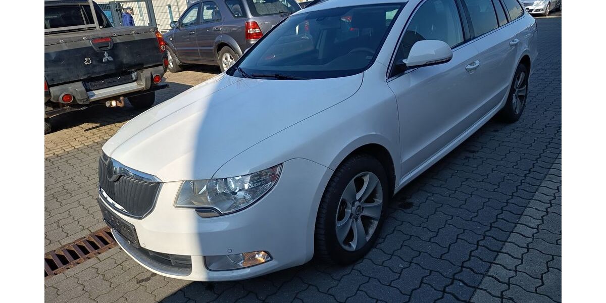 Skoda Superb 270.000 km 4.200 &euro; Hannover 30179