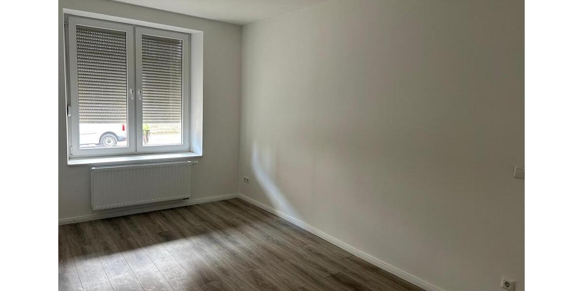 Etagenwohnung Luckenwalde - 4 Zimmer, 104 m&sup2;, 1.045&euro; | Angebot:25569352