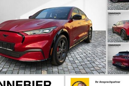 Ford Mustang Mach-E 35.000 km 36.990 € Berlin 13509