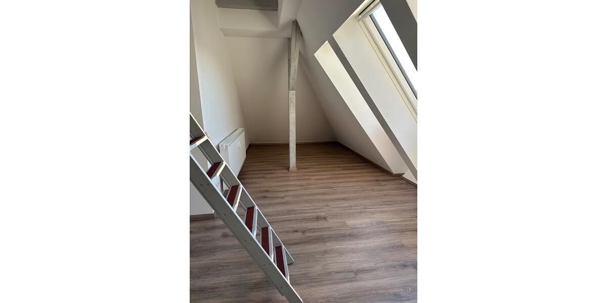 Dachgeschoßwohnung Radebeul - 2 Zimmer, 52 m&sup2;, 665&euro; | Angebot:26295522