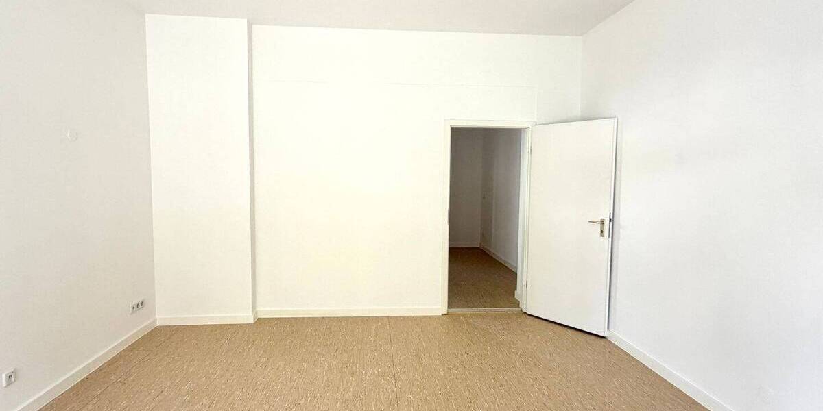 Gewerbeobjekt Königs Wusterhausen - 2 Zimmer, 49 m&sup2;, 649&euro; | Angebot:26673953