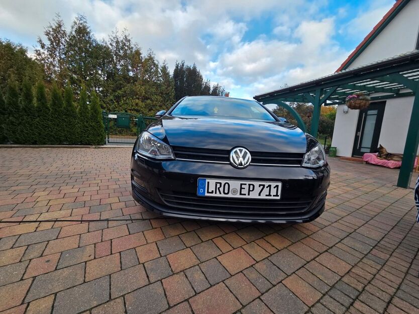 VW Golf 120.502 km 13.800 € Wardow 18299