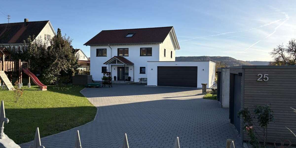 Einfamilienhaus Neuenstein - 5 Zimmer, 176 m&sup2;, 849.000&euro; | Angebot:23370402