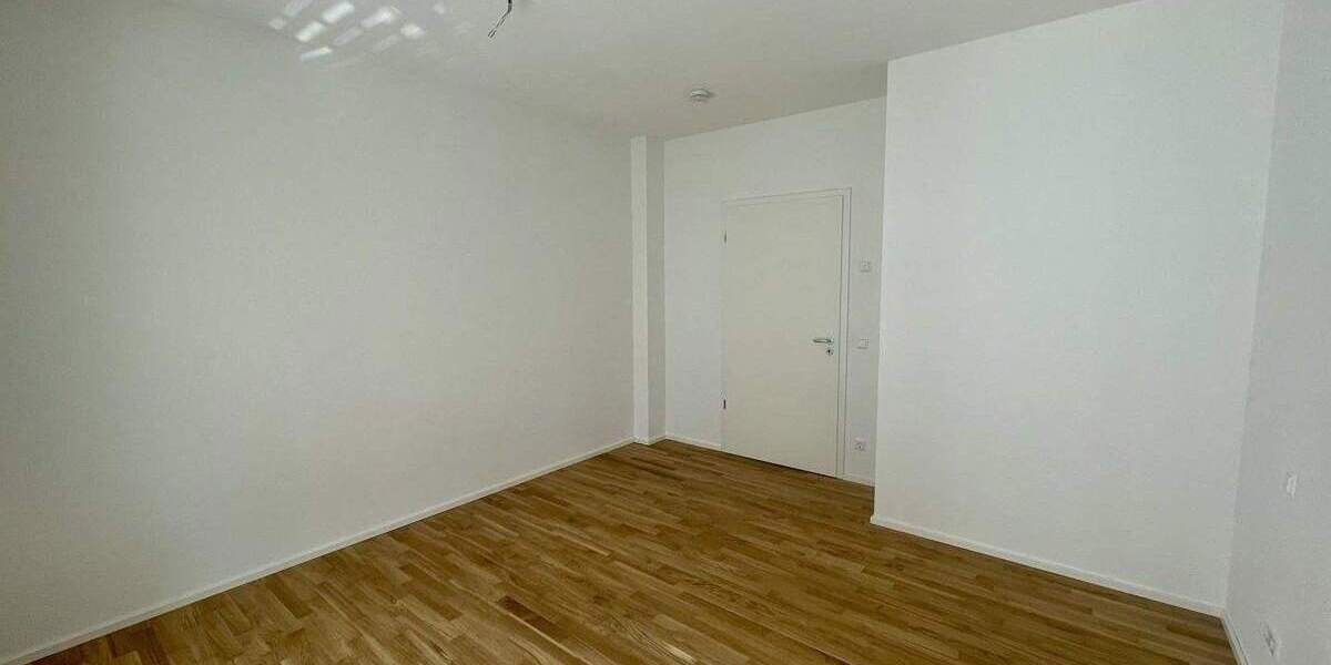 Etagenwohnung Karlsruhe Mühlburg - 2 Zimmer, 77 m&sup2;, 1.395&euro; | Angebot:25538712