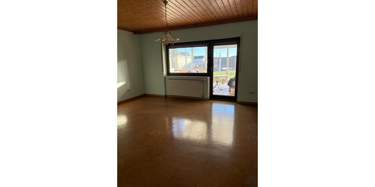 Harthausen - Bungalow mit großem Garten zu vermieten 4 zimmer