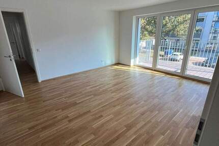 Helle 5-Zimmer-Wohnung mit Balkon! 5 zimmer