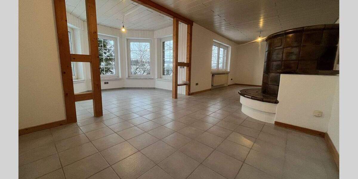 Exklusive 2,5 Zimmer Erdgeschosswohnung mit Kamin und Terrasse in ruhiger Lage von Rönsahl! 2 zimmer