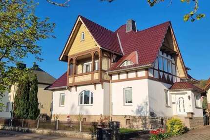 Haus zum Kaufen in Schmalkalden 387.000 € 335 m² 13 zimmer