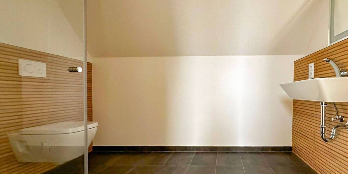 Reihenendhaus Leipzig Holzhausen - 4 Zimmer, 122 m&sup2;, 1.950&euro; | Angebot:26343602