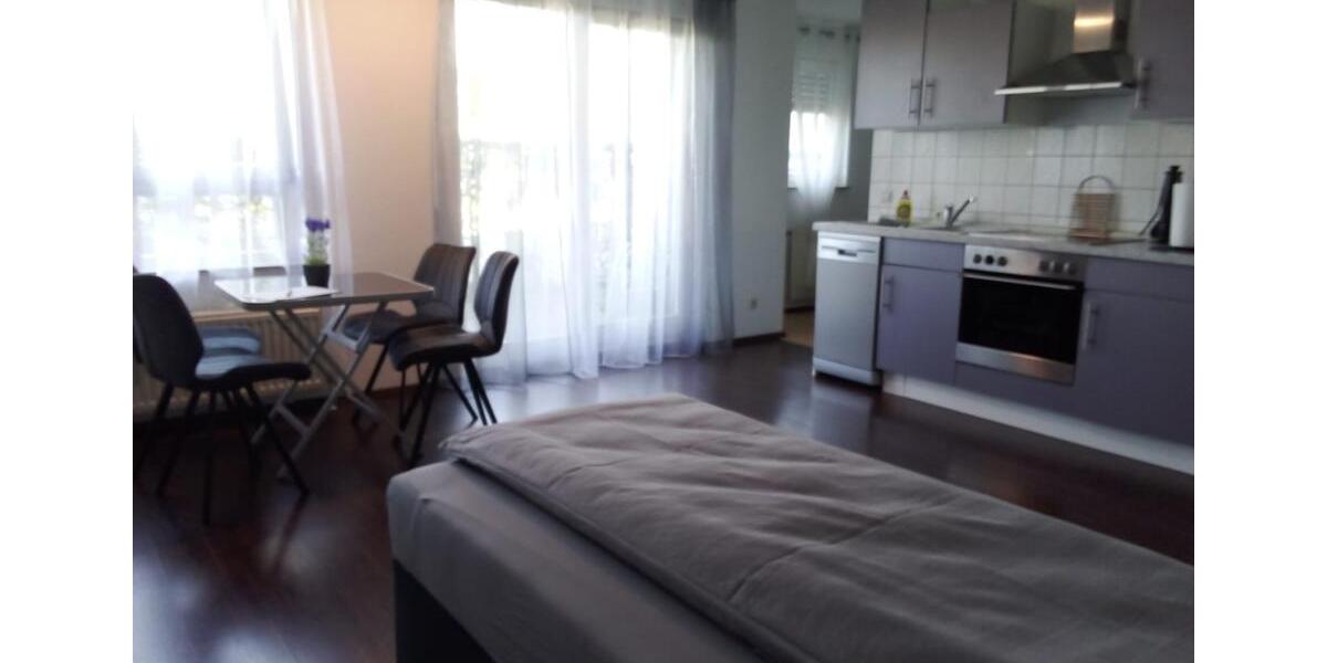 Erdgeschoßwohnung Metzingen - 1.5 Zimmer, 42 m&sup2;, 900&euro; | Angebot:26312690