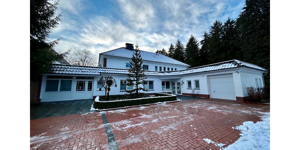 Einfamilienhaus Essen (Oldenburg) - 9 Zimmer, 437 m&sup2;, 770.000&euro; | Angebot:24374795