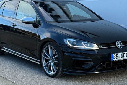 VW Golf 87.000 km 27.900 &euro; Holzgerlingen 71088