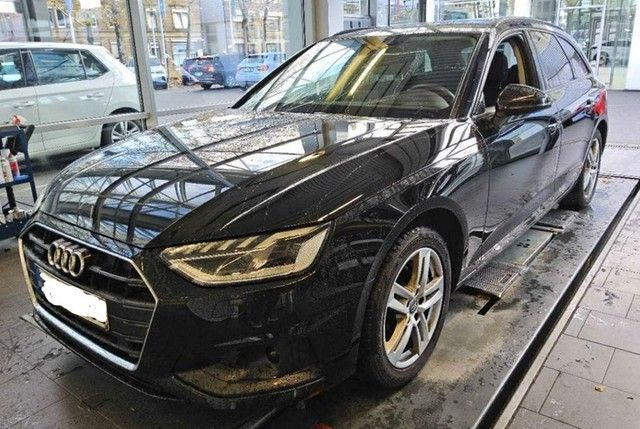 Audi A4 111.293 km 27.499 &euro; Schwäbisch Gmünd 73527