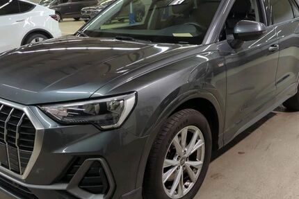 Audi Q3 160.000 km 25.500 € München 80939