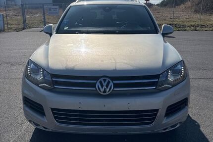 VW Touareg 233.000 km 15.000 &euro; Marktheidenfeld 97828