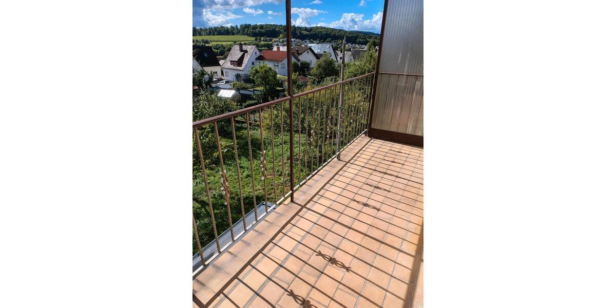 Helle 4-ZKB Gä-WC Balkon Stellplatz in Biebertal-Rodheim 4 zimmer