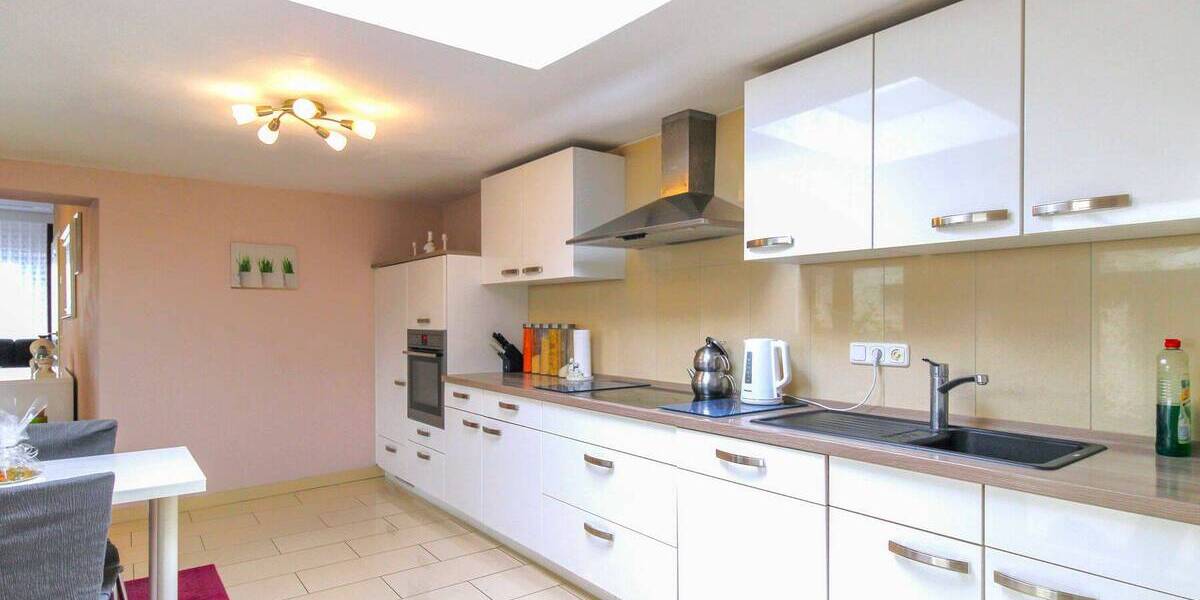 Reihenmittelhaus Heinsberg Oberbruch - 6 Zimmer, 172 m&sup2;, 280.000&euro; | Angebot:26359453
