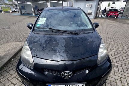 Toyota Aygo (X) 188.900 km 2.400 &euro; Freiburg 79104