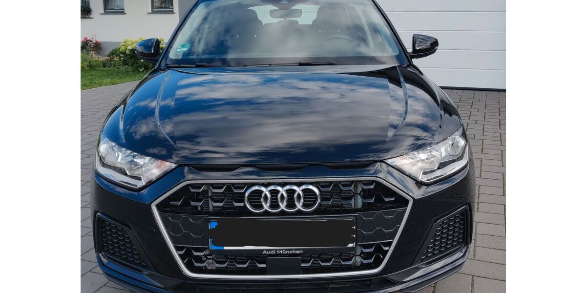 Audi A1 49.500 km 17.400 &euro; Oberndorf a.N. 78727