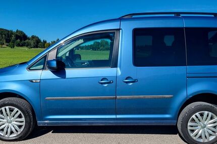 VW Caddy 155.000 km 17.800 € Halblech 87642
