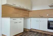 Wohnung zum Mieten in Halle 400 € 57.21 m²