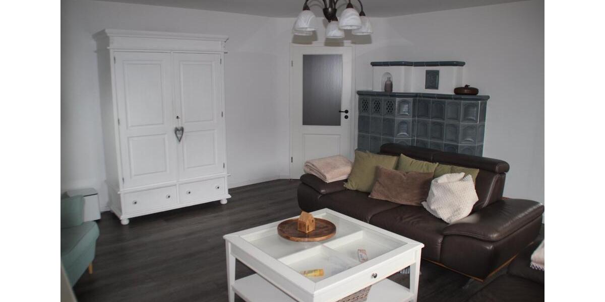 Einfamilienhaus Eggenfelden - 6 Zimmer, 198 m&sup2;, 780.000&euro; | Angebot:26578360