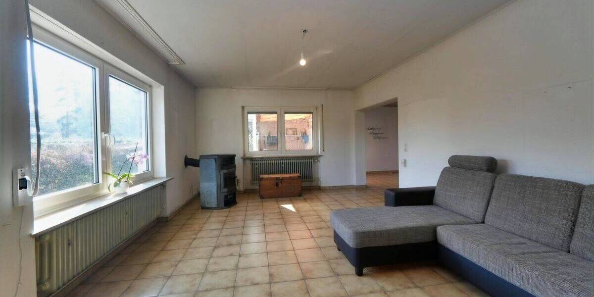 Bungalow Gunzenhausen - 6 Zimmer, 101 m&sup2;, 299.000&euro; | Angebot:25744182