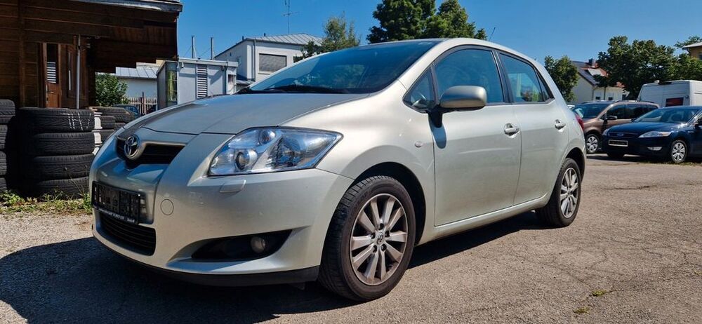 Auris