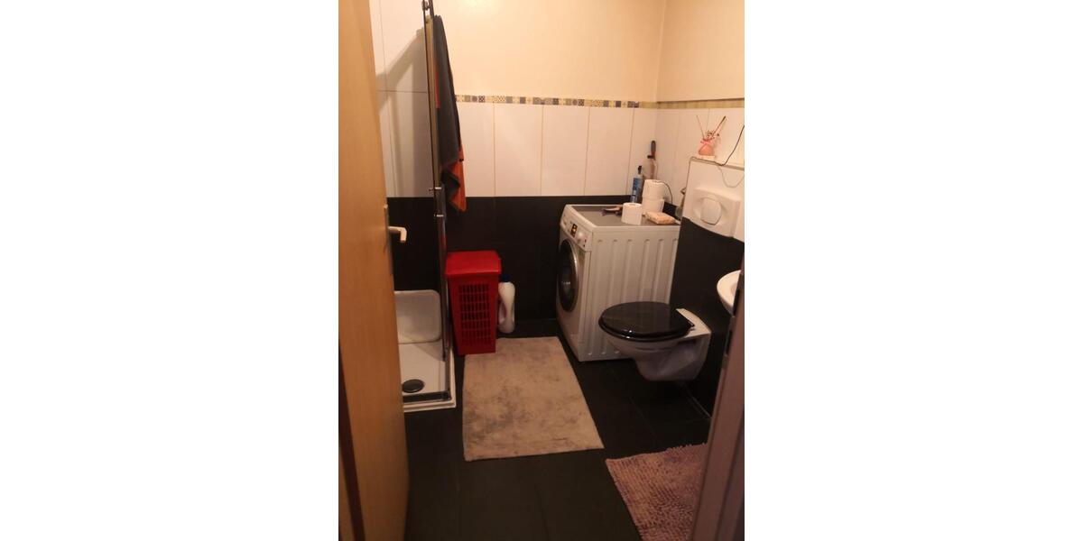 Erdgeschoßwohnung Villingen-Schwenningen Schwenningen - 2 Zimmer, 65 m&sup2;, 750&euro; | Angebot:25384301