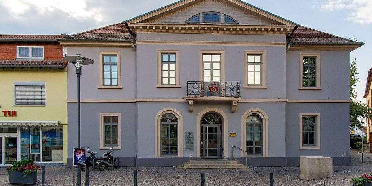 Mehrfamilienhaus, Wohnhaus Nieder-Olm Olm - 6 Zimmer, 159 m&sup2;, 495.000&euro; | Angebot:25698771