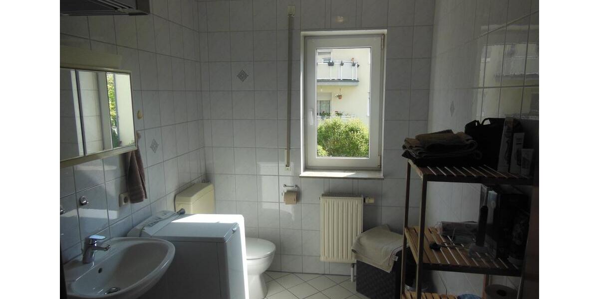 Hochparterre Ilmenau - 1 Zimmer, 48 m&sup2;, 375&euro; | Angebot:26660501